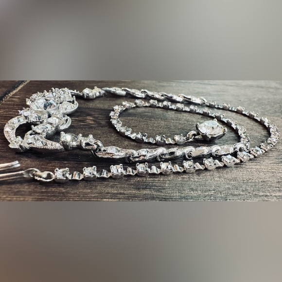 Elegant Vintage Bogoff Rhinestone Necklace (17”) - Picture 9 of 12